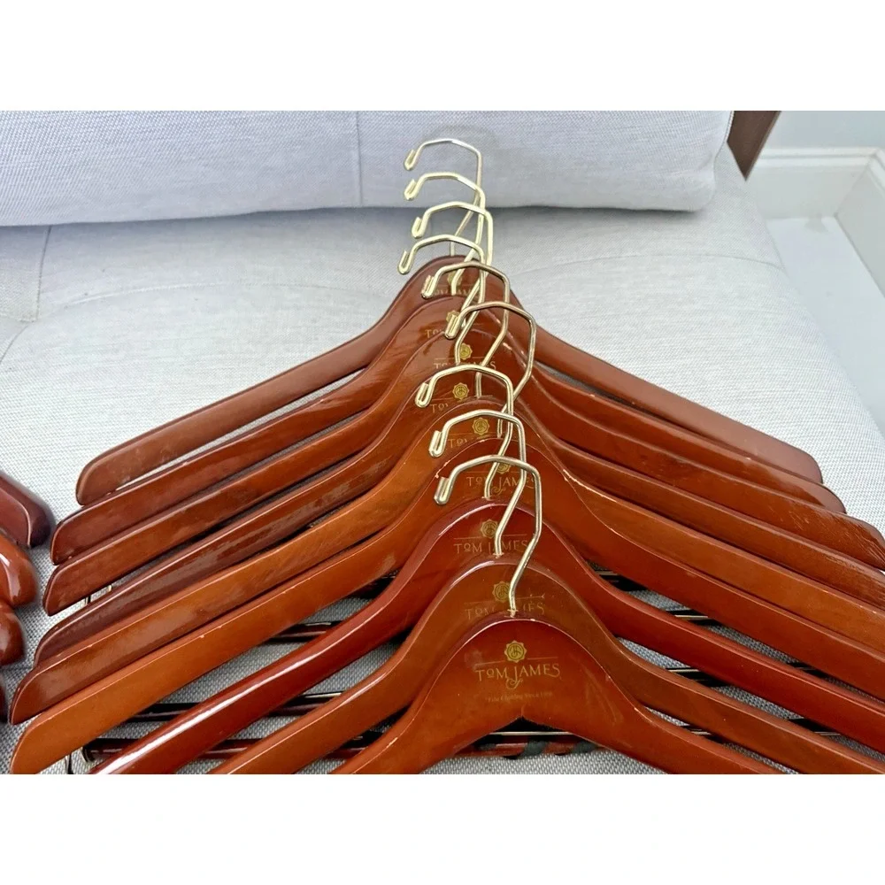 Lot of 18 Vintage Tom James Wooden Hangers Pants Blazers Excellent Conditon